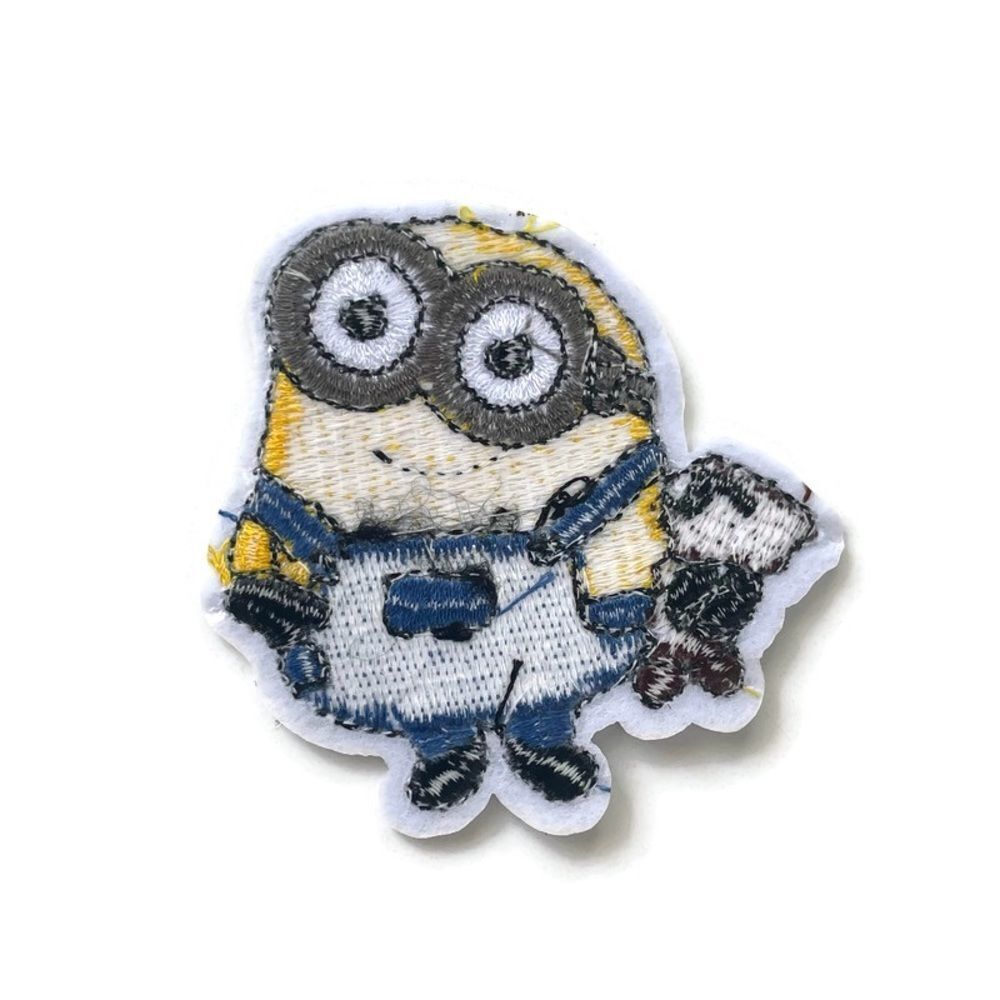 Bob Minion Teddy Embroidered Patch - Picture 3 of 3